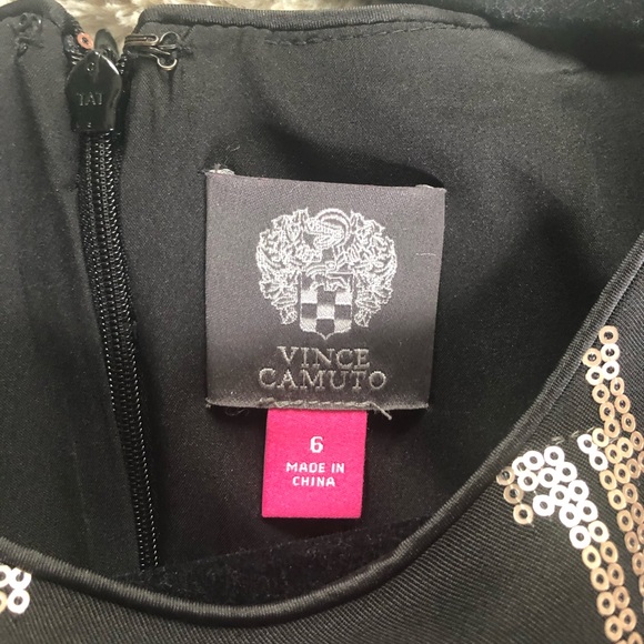 ❤️SOLD❤️Vince Camuto Dress. like New! Black sequence dress - Picture 4 of 6